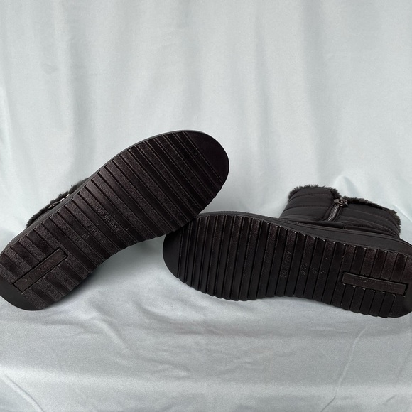 Black Fur Booties - Picture 4 of 4